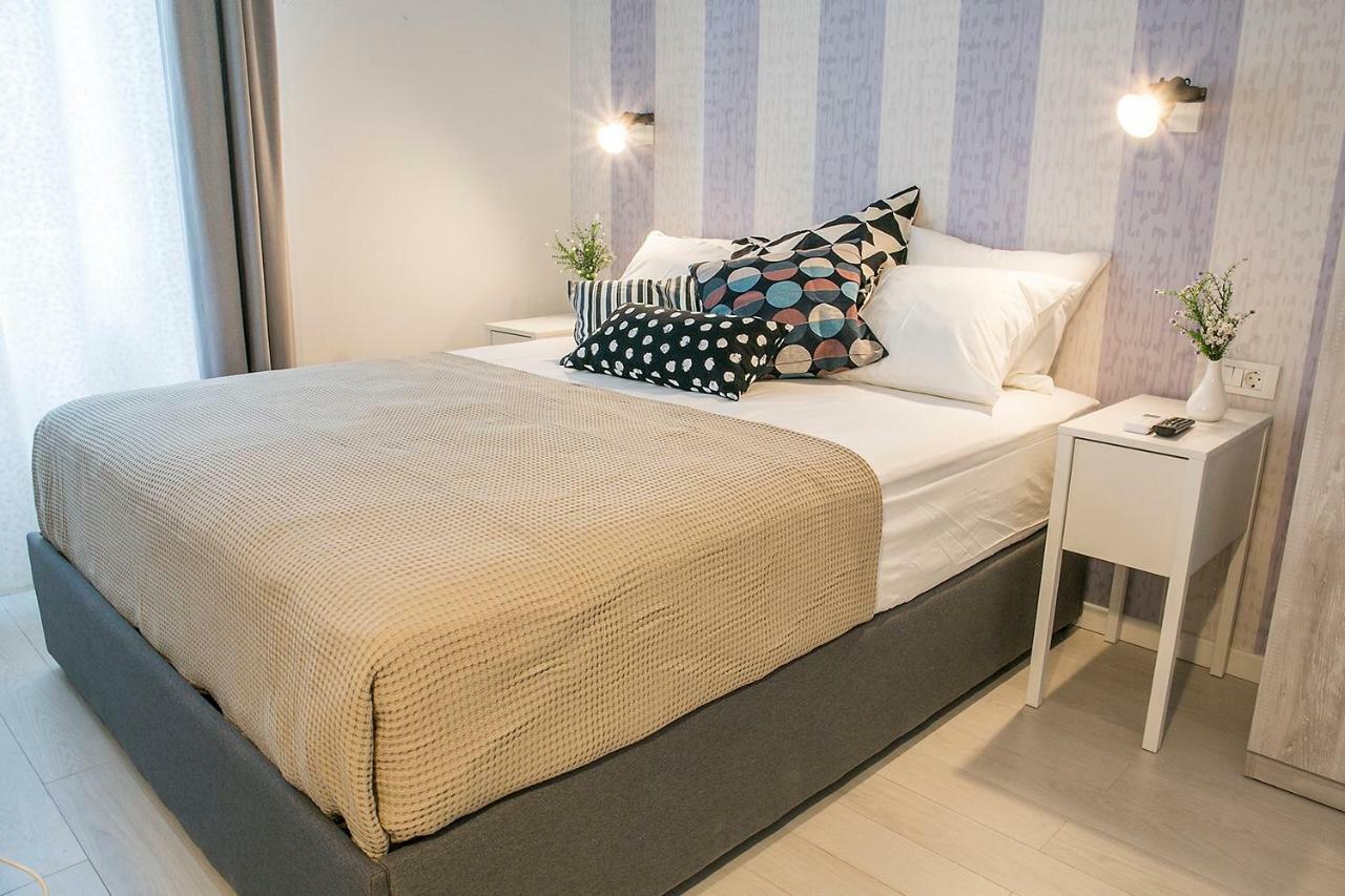 Rooms Nela 斯普利特 外观 照片